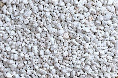 Podestýlky a hračky