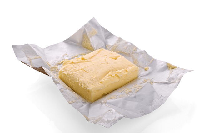 Máslo, tuky, margaríny