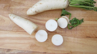 Ředkev bílá dlouhá 1ks